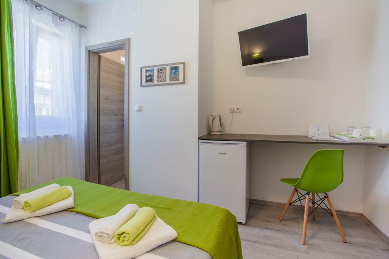 קרס Room Elelina מראה חיצוני תמונה